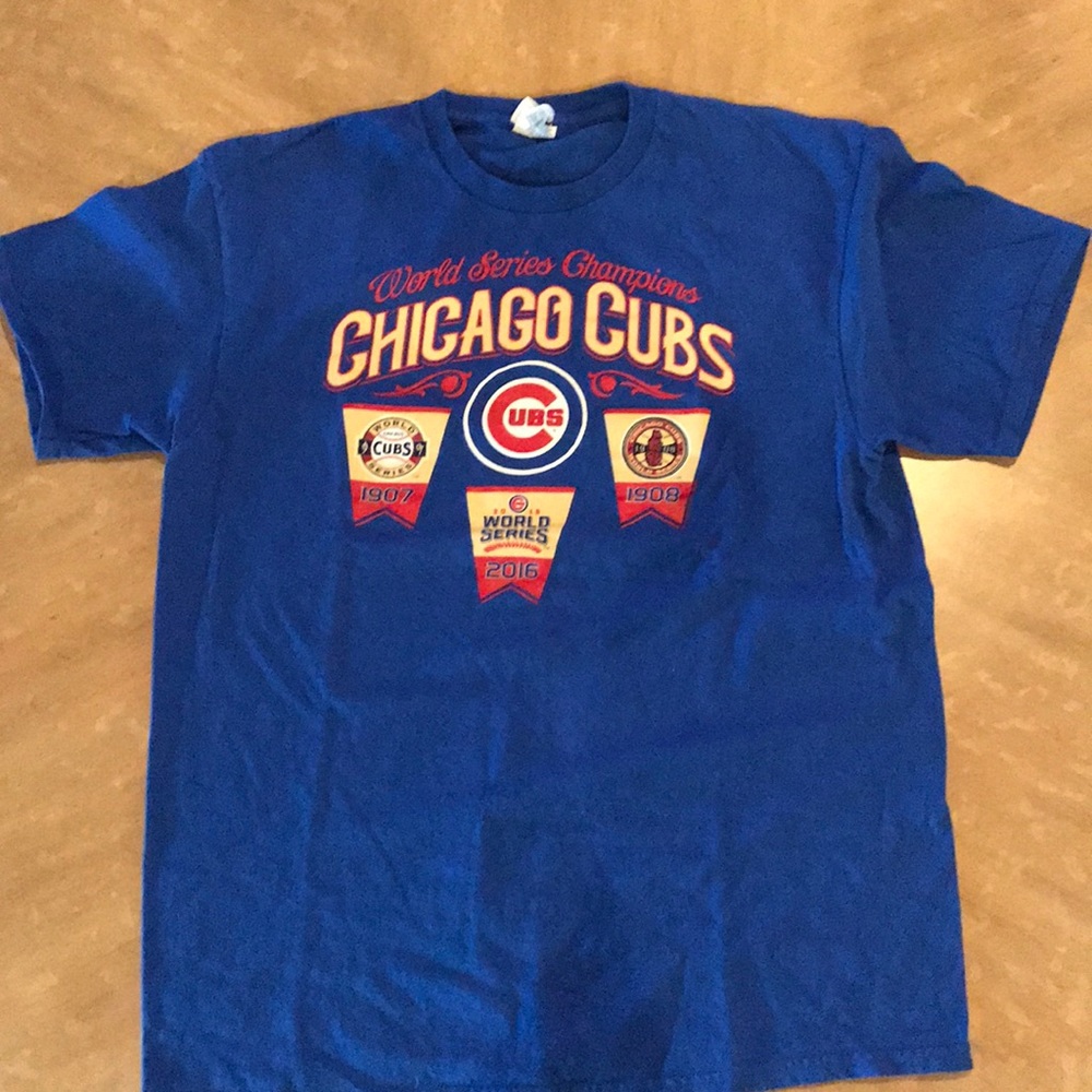 Cubs t-shirt
